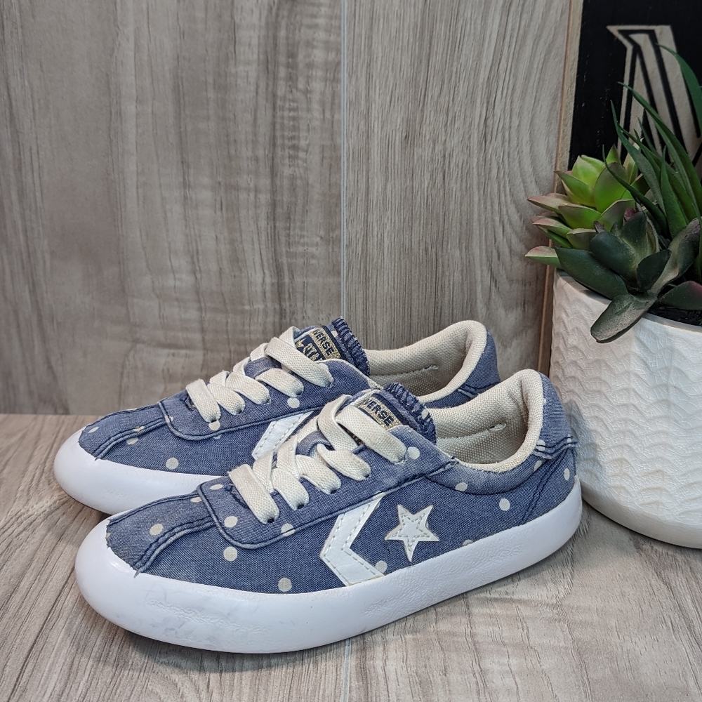 Girls Converse One Star No Tie Chambray Sneakers Size 10.5 - Picture 2 of 10